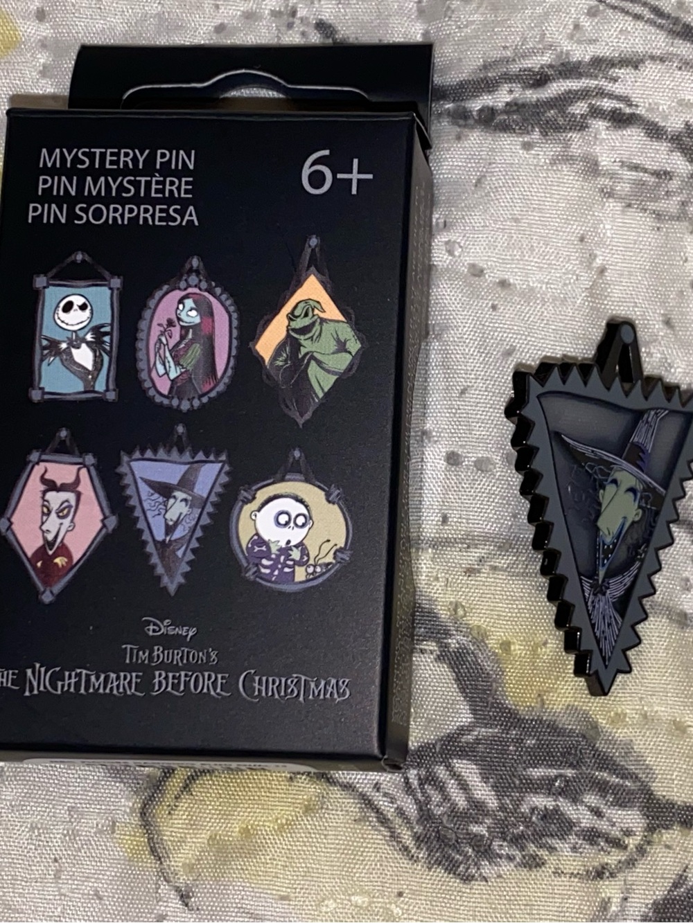 Disney The Nightmare Before Christmas Shock Triangle Pin - Black & Green
